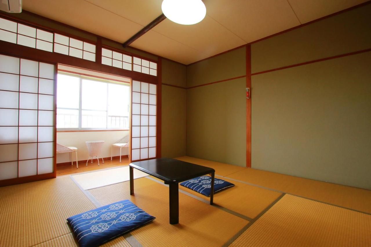 Family Ryokan Kawakyu With Showa Retro, Private Hot Spring Ibusuki Exteriér fotografie